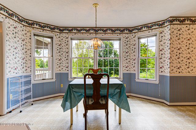 659 Rolling Trail, Taylorsville, KY 40071