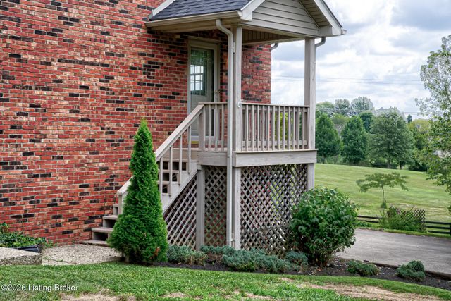 659 Rolling Trail, Taylorsville, KY 40071