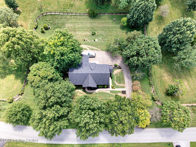 659 Rolling Trail, Taylorsville, KY 40071