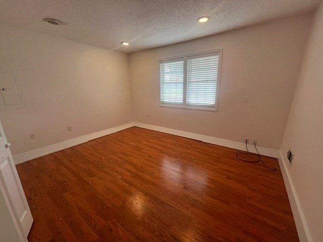 52 Smoke Rise Cir, Swansea, MA 02777