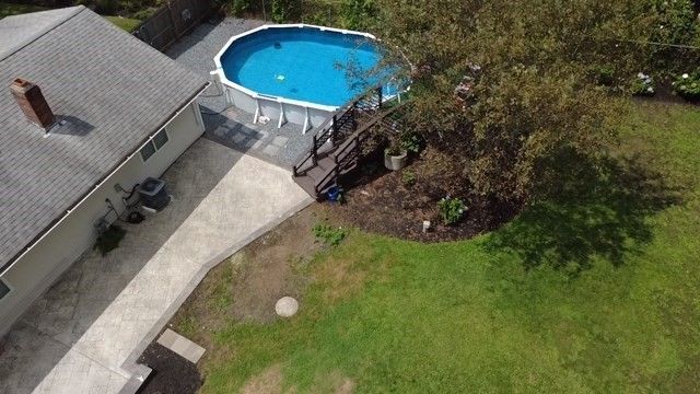 52 Smoke Rise Cir, Swansea, MA 02777