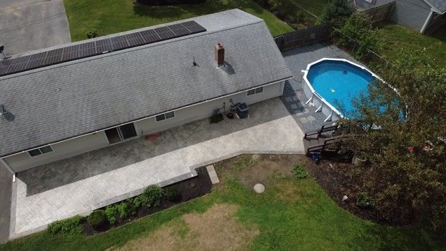 52 Smoke Rise Cir, Swansea, MA 02777