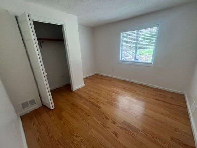 52 Smoke Rise Cir, Swansea, MA 02777