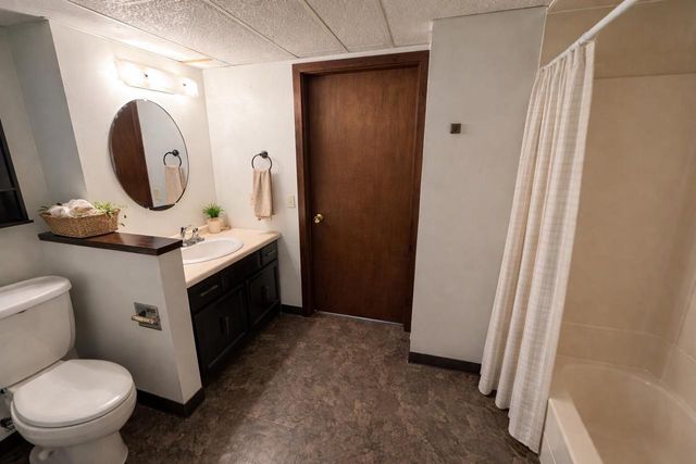 5802 Sauk Lane, Mcfarland, WI 53558