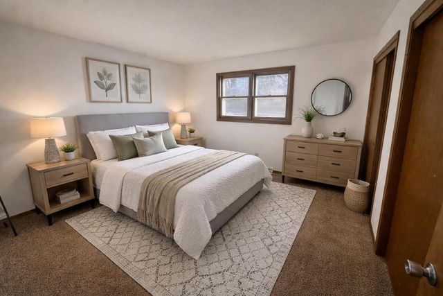 5802 Sauk Lane, Mcfarland, WI 53558