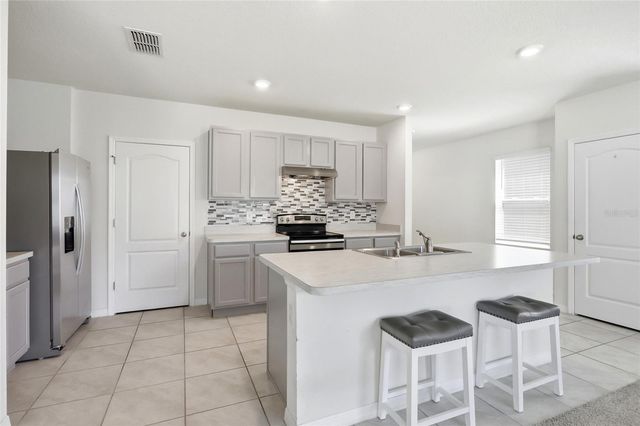 6724 HUNTLEIGH HAMMOCK ROAD, Harmony, FL 34773