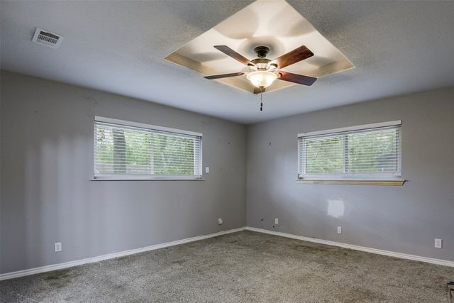 101 Vanderbilt Lane, Waxahachie, TX 75165