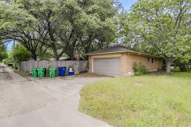 101 Vanderbilt Lane, Waxahachie, TX 75165