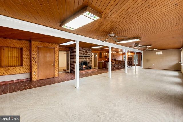 367 BRIDGE VALLEY RD, Pequea, PA 17565