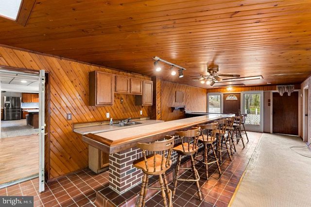 367 BRIDGE VALLEY RD, Pequea, PA 17565