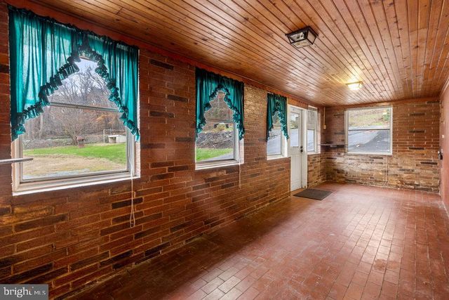 367 BRIDGE VALLEY RD, Pequea, PA 17565