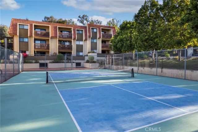 2501 Temple 309, Signal Hill, CA 90755