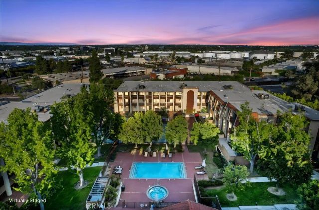 2501 Temple 309, Signal Hill, CA 90755
