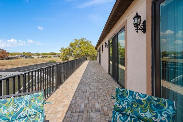 9057 BALMORAL MEWS SQUARE, Windermere, FL 34786