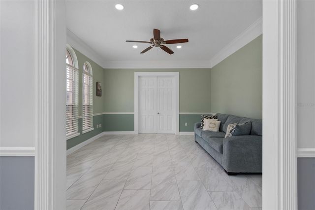 9057 BALMORAL MEWS SQUARE, Windermere, FL 34786