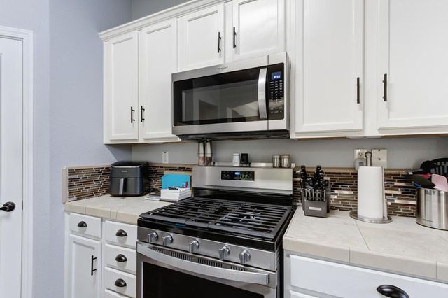 3742 Abaco Rd, West Sacramento, CA 95691