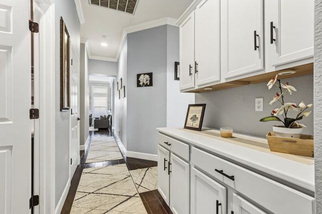 3742 Abaco Rd, West Sacramento, CA 95691