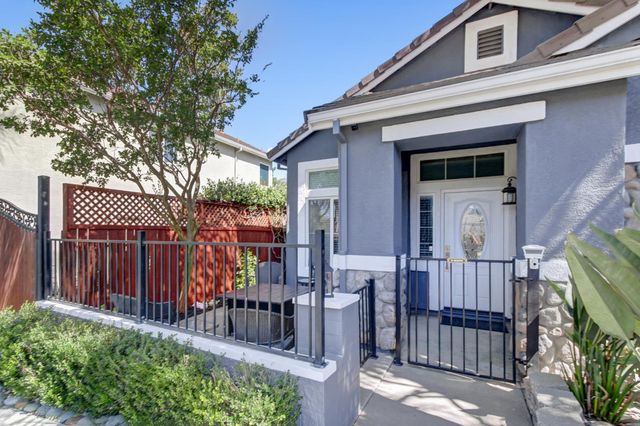 3742 Abaco Rd, West Sacramento, CA 95691