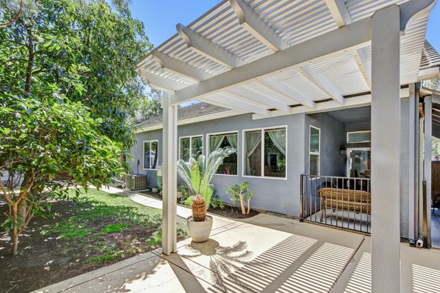 3742 Abaco Rd, West Sacramento, CA 95691