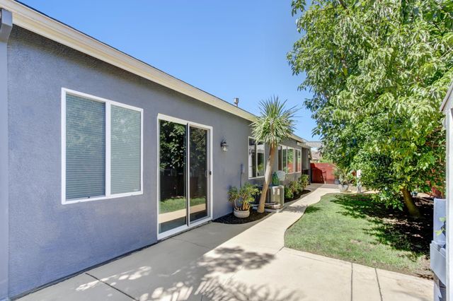 3742 Abaco Rd, West Sacramento, CA 95691
