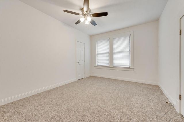 1205 W Arlington Avenue, Fort Worth, TX 76110