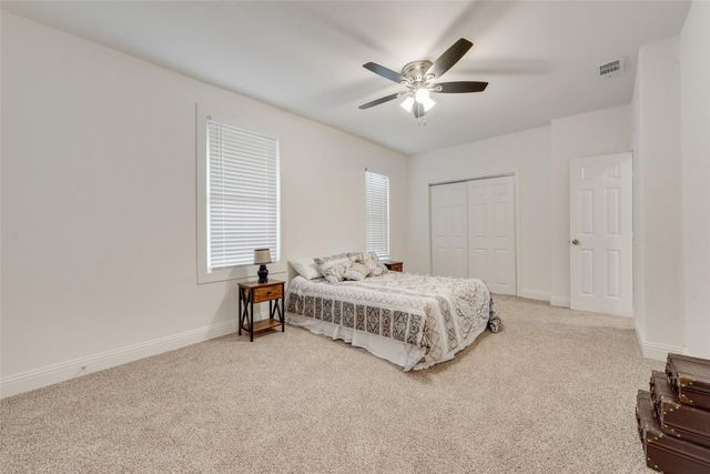 1205 W Arlington Avenue, Fort Worth, TX 76110