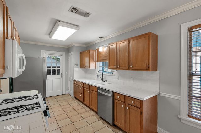 3470 Beverly Place, Shreveport, LA 71105