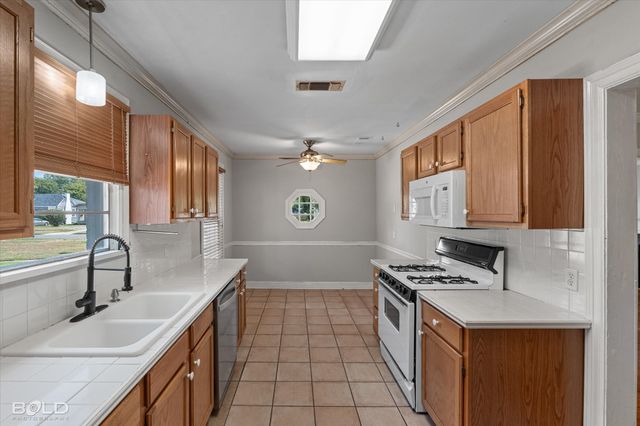3470 Beverly Place, Shreveport, LA 71105