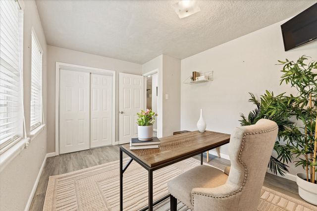 12118 Quail Hollow Lane, Pinehurst, TX 77362