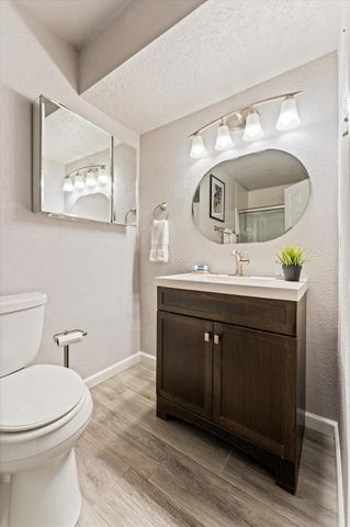 12118 Quail Hollow Lane, Pinehurst, TX 77362