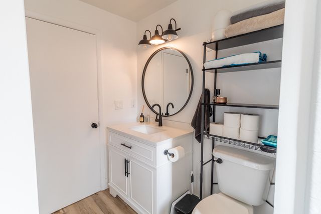 5813 S MAIN POINT BLVD, South Ogden, UT 84405