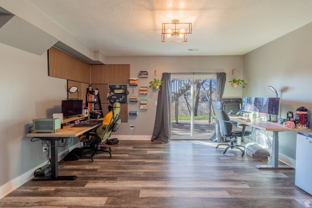 5813 S MAIN POINT BLVD, South Ogden, UT 84405