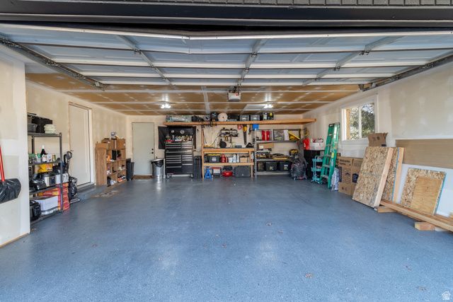 5813 S MAIN POINT BLVD, South Ogden, UT 84405