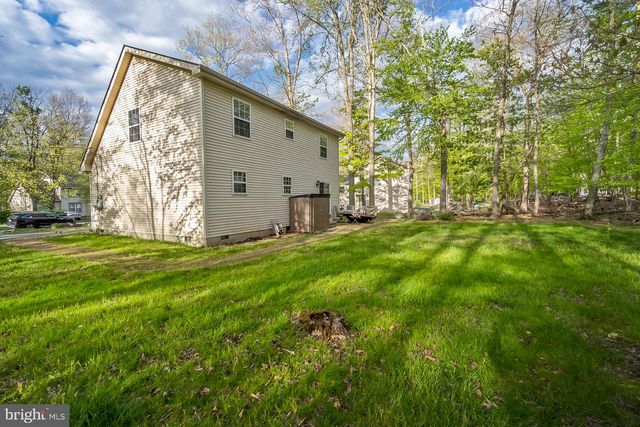 276 SPICEBUSH DR, East Stroudsburg, PA 18301