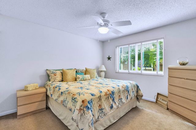 111 Maplecrest Circle, Jupiter, FL 33458