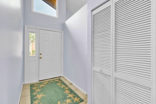 111 Maplecrest Circle, Jupiter, FL 33458
