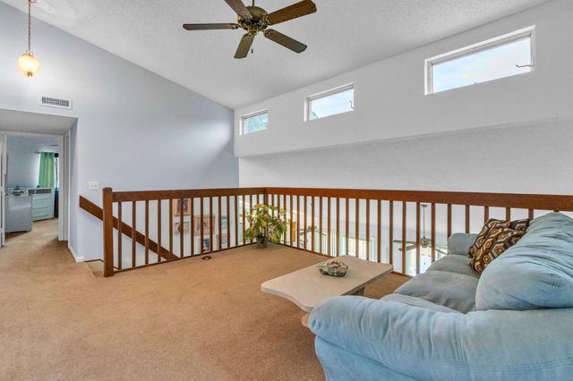 111 Maplecrest Circle, Jupiter, FL 33458