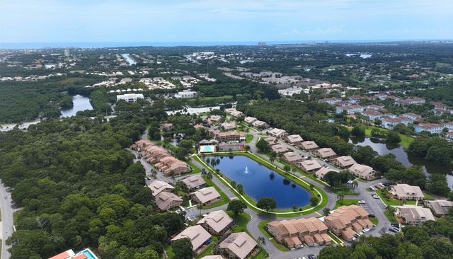 111 Maplecrest Circle, Jupiter, FL 33458