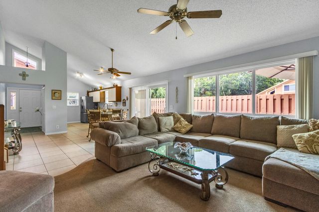 111 Maplecrest Circle, Jupiter, FL 33458