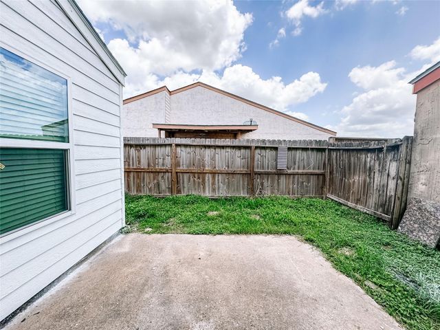 12524 Pebblestone Street, Houston, TX 77072
