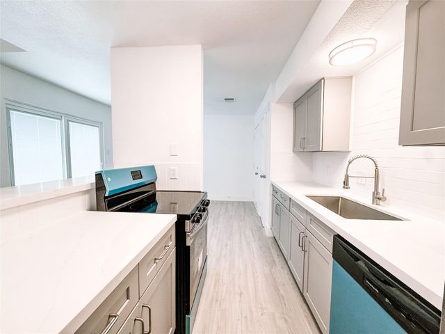 12524 Pebblestone Street, Houston, TX 77072