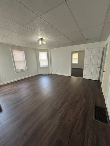 18 Adams St 1, Taunton, MA 02780