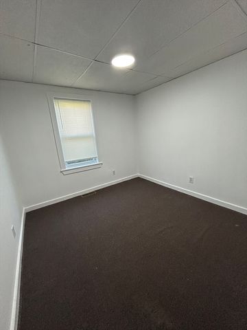 18 Adams St 1, Taunton, MA 02780