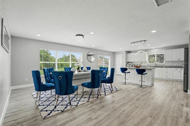 6222 CHERRY BLOSSOM TRAIL, Gibsonton, FL 33534