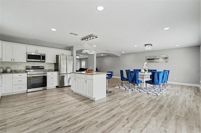 6222 CHERRY BLOSSOM TRAIL, Gibsonton, FL 33534
