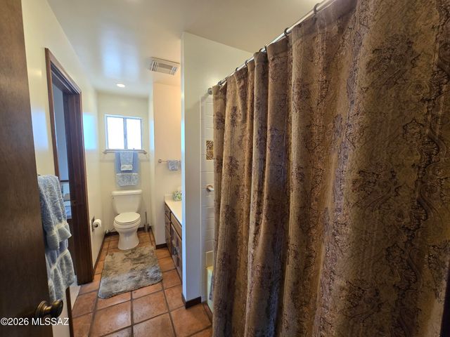 2626 N Grannen Road, Tucson, AZ 85745