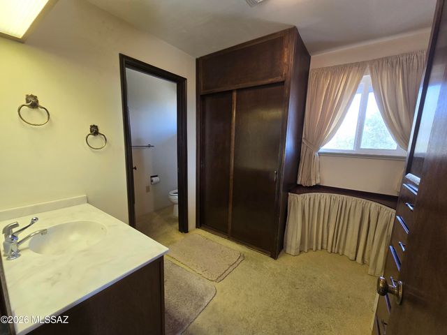 2626 N Grannen Road, Tucson, AZ 85745