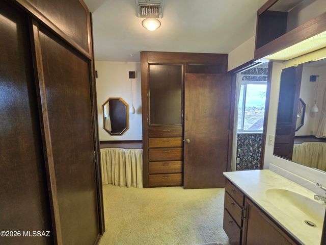 2626 N Grannen Road, Tucson, AZ 85745