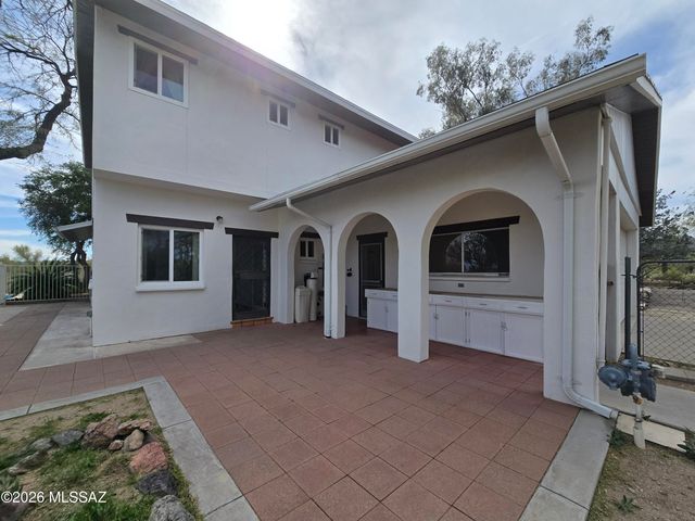 2626 N Grannen Road, Tucson, AZ 85745