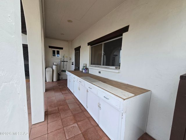 2626 N Grannen Road, Tucson, AZ 85745